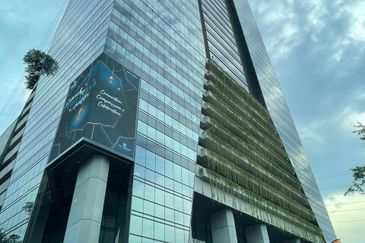 The MET Corporate Towers