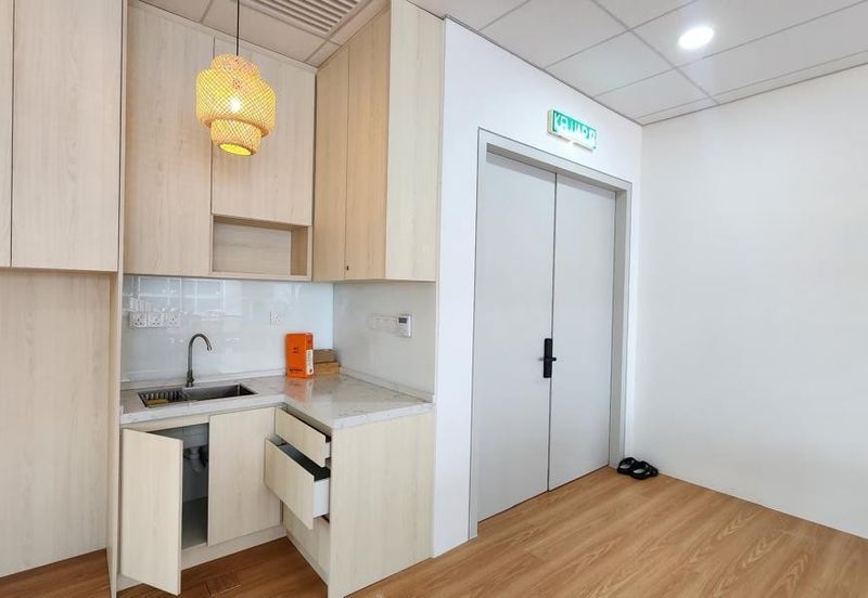 Menara EcoWorld (The Stride Strata Office @ BBCC)