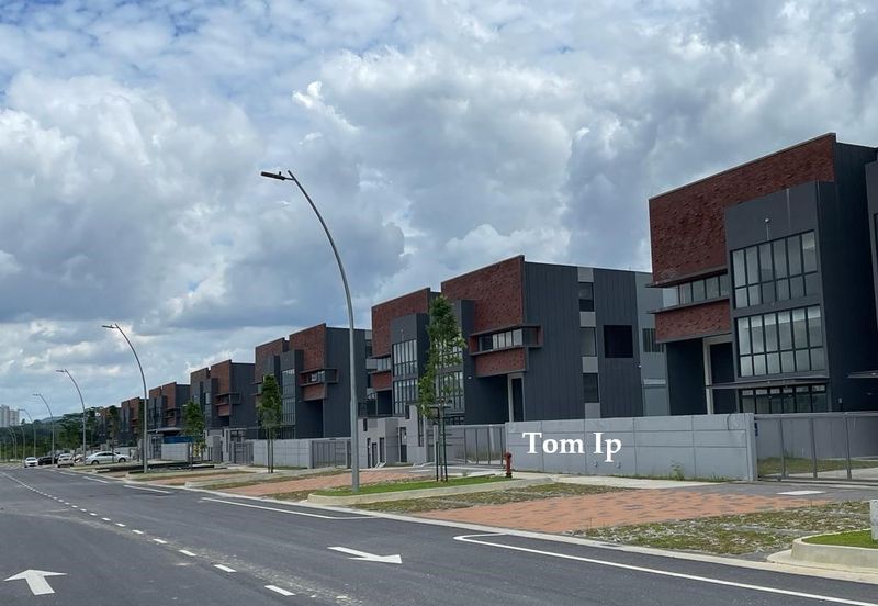 Semi Detached Factory For Sale at Sungai Buloh, Elmina Business Park