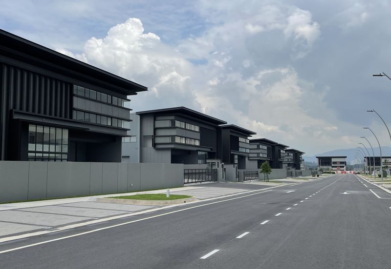 Semi Detached Factory For Rent in Sungai Buloh, Elmina Business Park