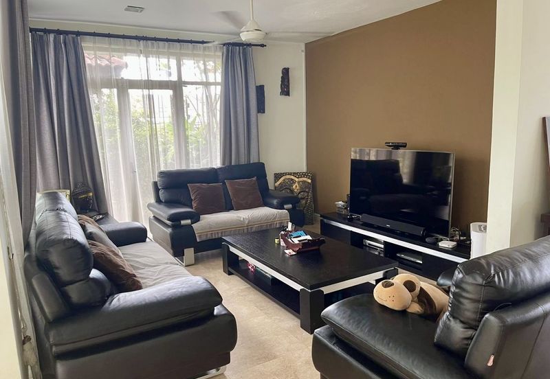 Changkat Kiara Surya