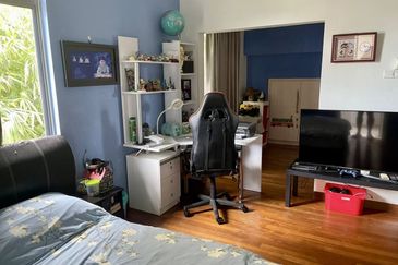 Changkat Kiara Surya