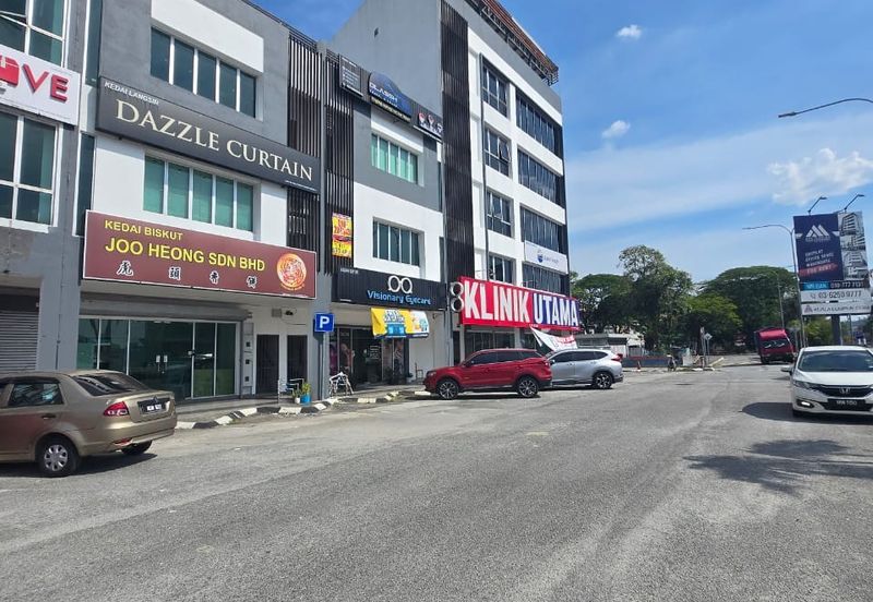 Jalan Puchong Mesra