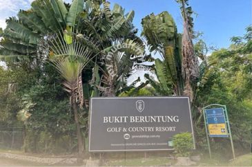 Kelab Golf Bukit Beruntung