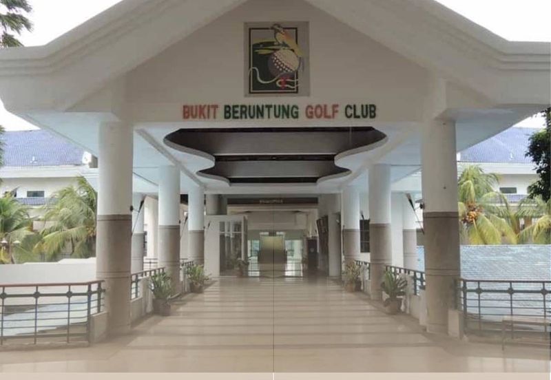 Kelab Golf Bukit Beruntung
