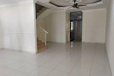 Pentas 2 @ Alam Impian