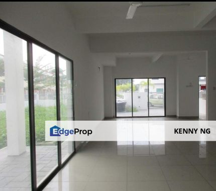 Bandar Bukit Raja 2. 5 Storey House For Sale / Rent, Selangor, Klang