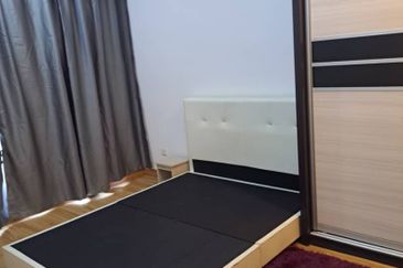 GM Remia Residence Semi- Furnished For Rent / Sale