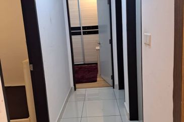 GM Remia Residence Semi- Furnished For Rent / Sale