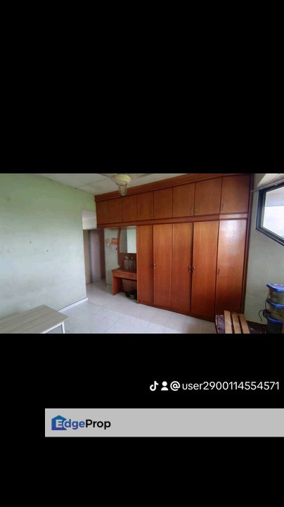 Arena green walk to lrt bukit jalil , Kuala Lumpur, Bukit Jalil