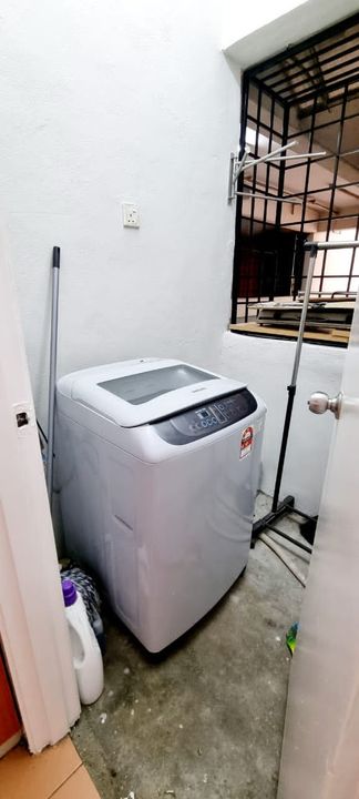 Putra walk to lrt pwtc sunway putra mall , Kuala Lumpur, KL City