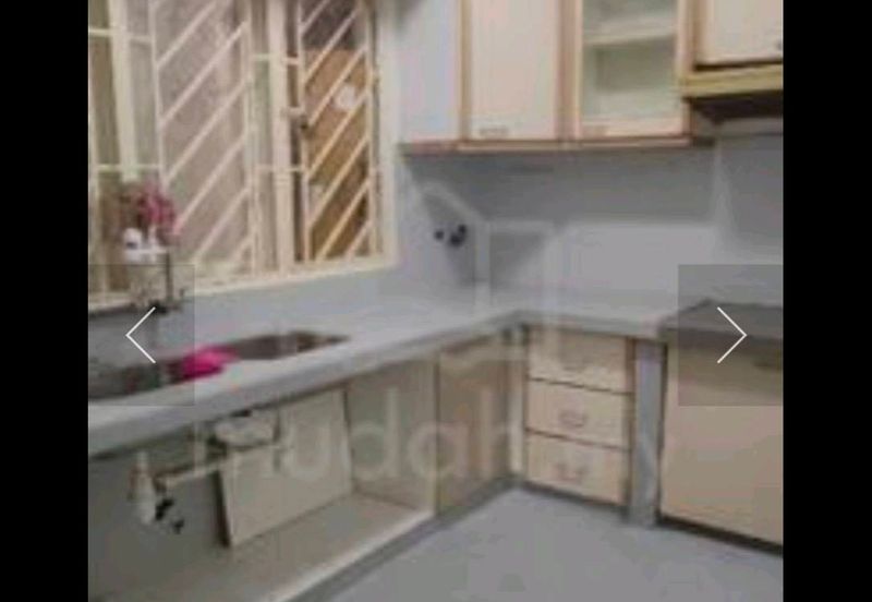 Anjung Hijau (Greenfield Apartment)