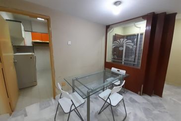 Anjung Hijau (Greenfield Apartment)