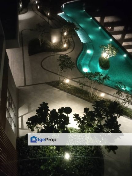 3.8km to KLCC, 200m to  MRT Cochrane station , Sunway Velocity Mall ,fully furnished, new, 581sf, Kuala Lumpur, Cheras