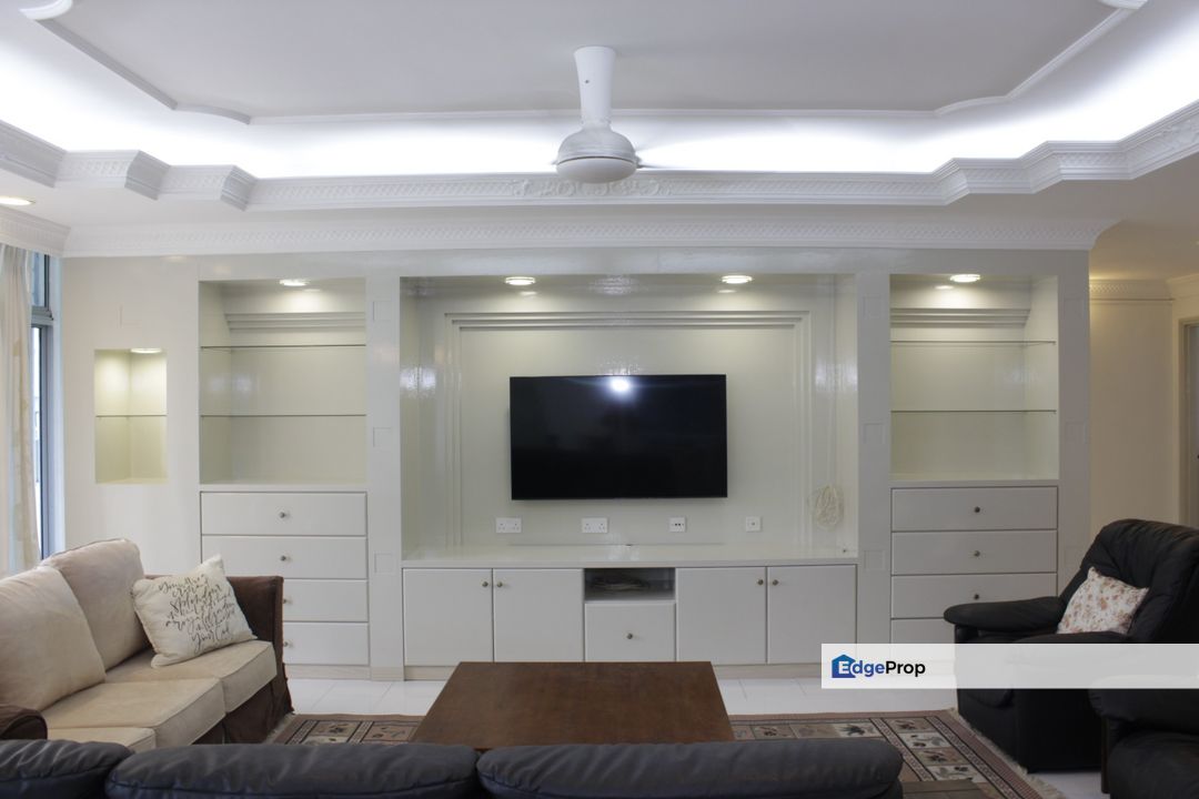 movi in condition, bayu angkasa condo for sale new paint,, Kuala Lumpur, Bangsar