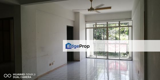 sri kerjaya apartment , glenmarie, batu 3, sek u1, shah alam , Selangor, Glenmarie