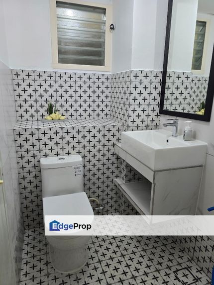 New BATHS, KITCHEN  etc SD COURT, VACANT NOW, Selangor, Bandar Sri Damansara