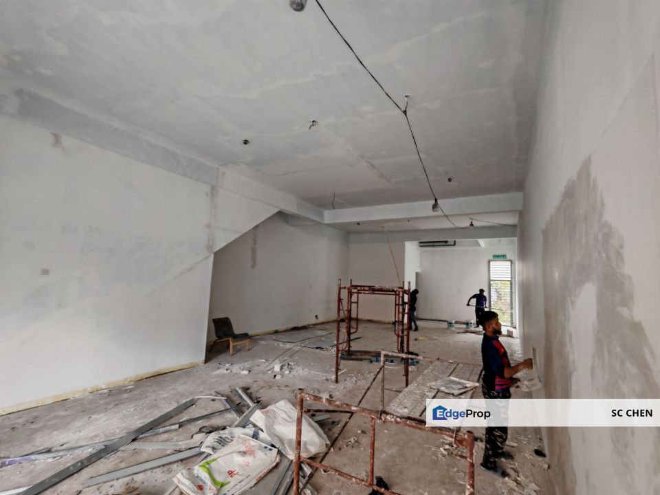 kepong baru , 3 sty shop office enblock , prime area, high population , Kuala Lumpur, Kepong