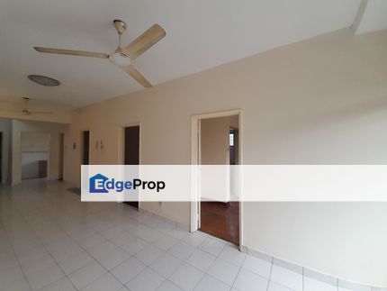 Non bumi unit , near MRT ,  mutiara serdang apartment , 3 room 2 bath Near MRT serdang raya, non-bumi, Selangor, Seri Kembangan