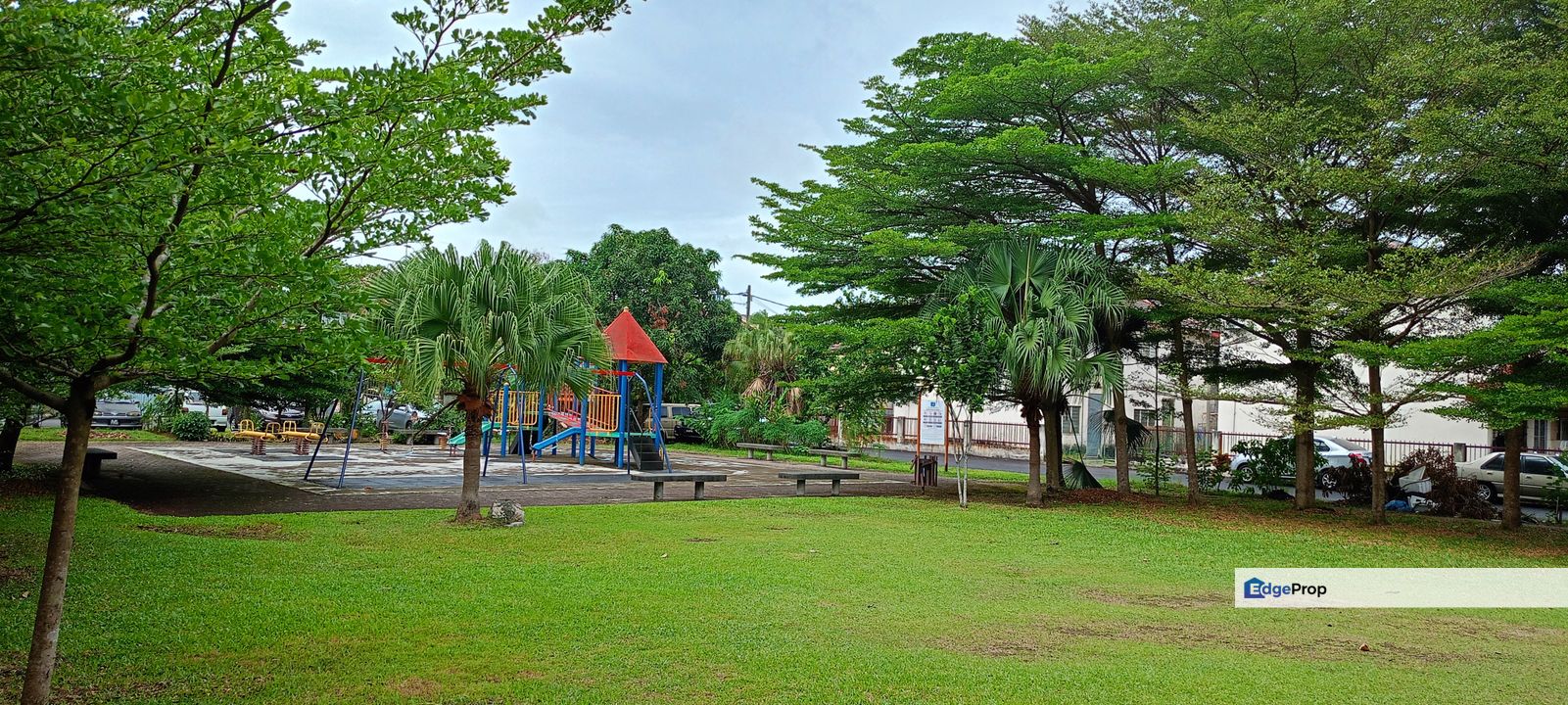 A Perfect Family Home in Taman Puchong Utama (PU8)  Living in Taman Puchong Utama (PU8), Puchong  ### **Location & Accessibility**  Taman Puchong Utam, Selangor, Puchong