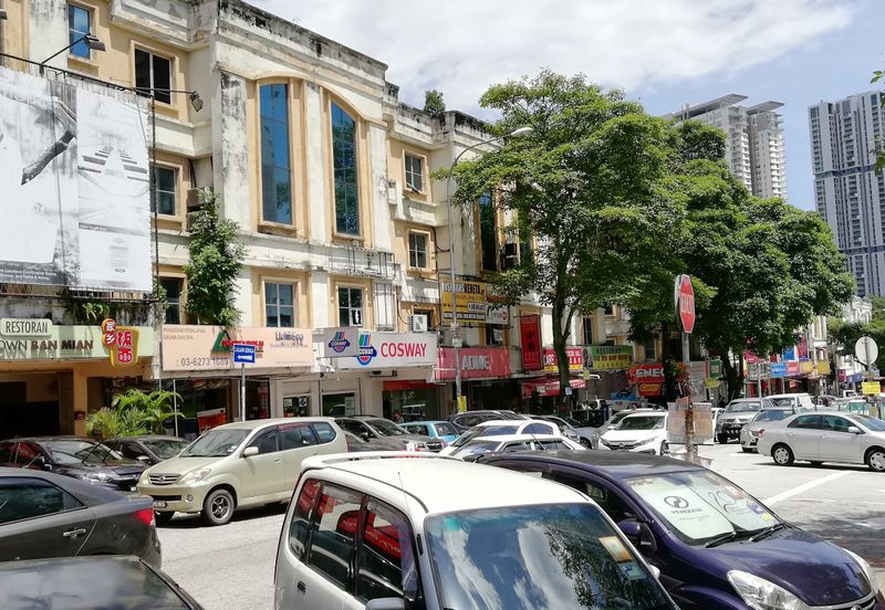 Medan Putra Business Centre