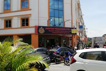 Medan Putra Business Centre