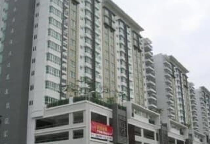 First Residence (Residensi Unggul)