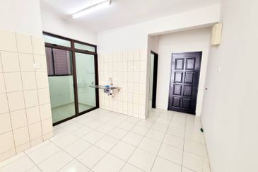 Indah Alam Condominium