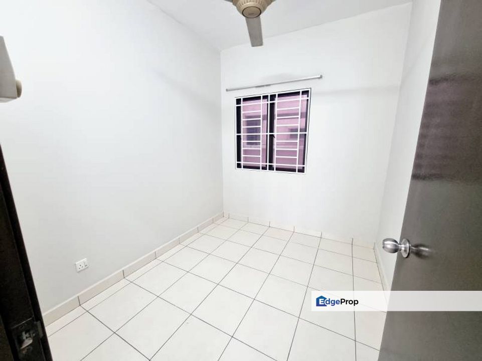 Below Market Indah Alam Condominium Seksyen 22 Shah Alam, Selangor, Shah Alam