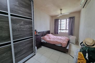 Indah Alam Condominium