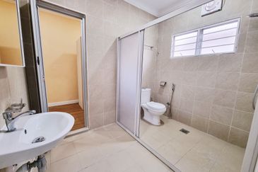 Seksyen 13, Shah Alam