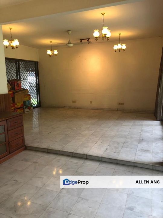 Seksyen 11, Shah Alam, Bungalow with Land 8000sf, Selangor, Shah Alam