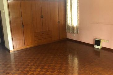 Seksyen 11, Shah Alam