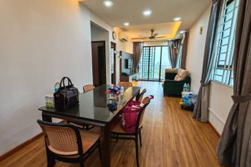 Indah Alam Condominium