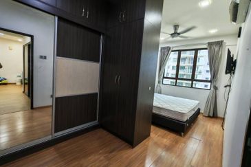 Indah Alam Condominium