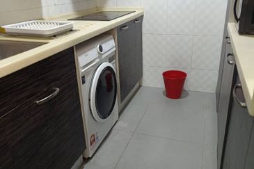 Indah Alam Condominium