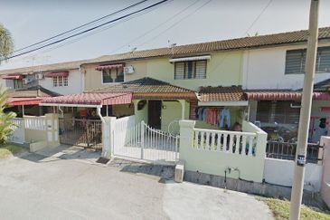 FULL LOAN Double Storey House @ Taman Saga, Ipoh