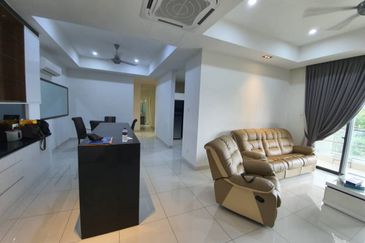 Se7en Thompson @ Ipoh