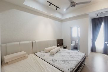 Se7en Thompson @ Ipoh