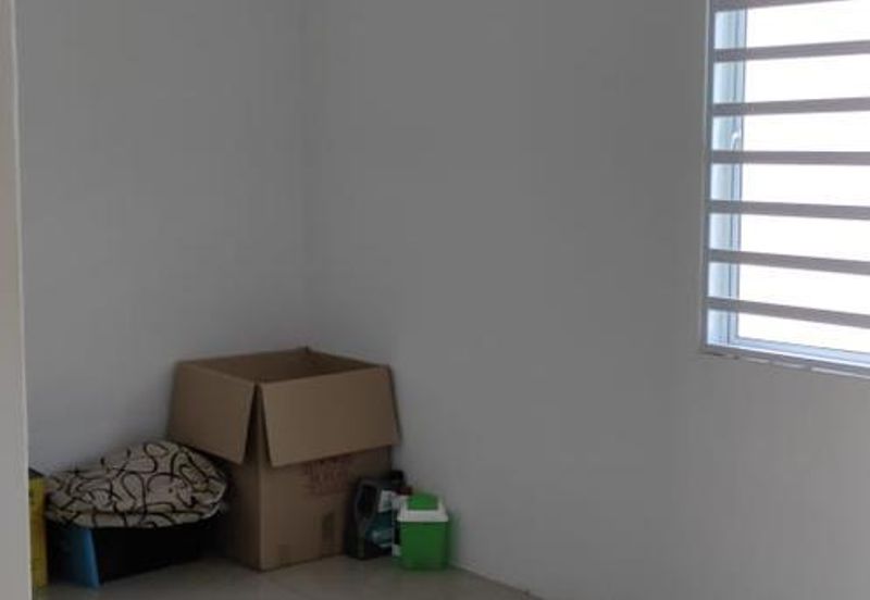 Freehold Single Storey Semi D, 3600sqft, Gated and Guarded