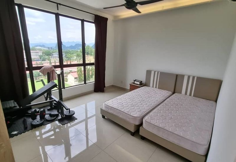 Upper East @ Tiger Lane