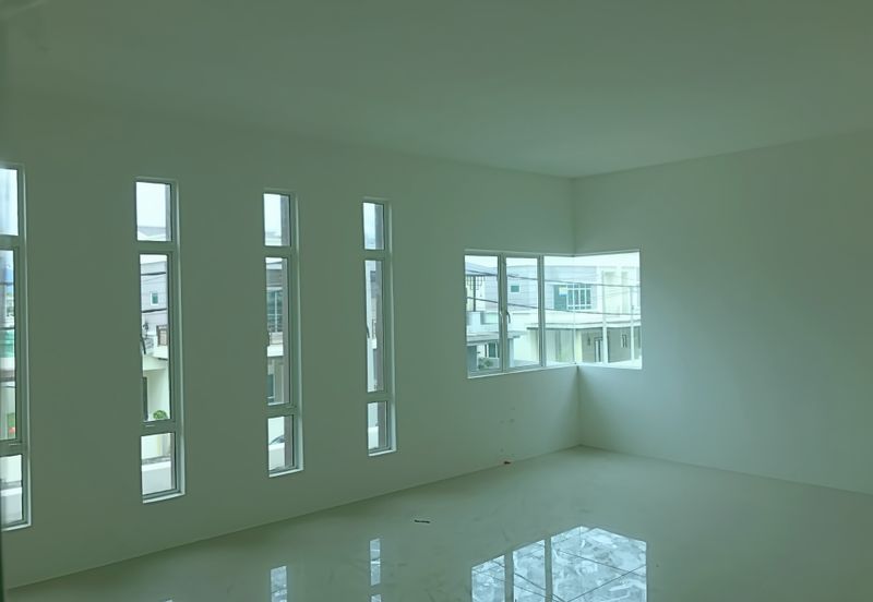 (Freehold) 3 Storey Semi-D Tasek Square Ipoh