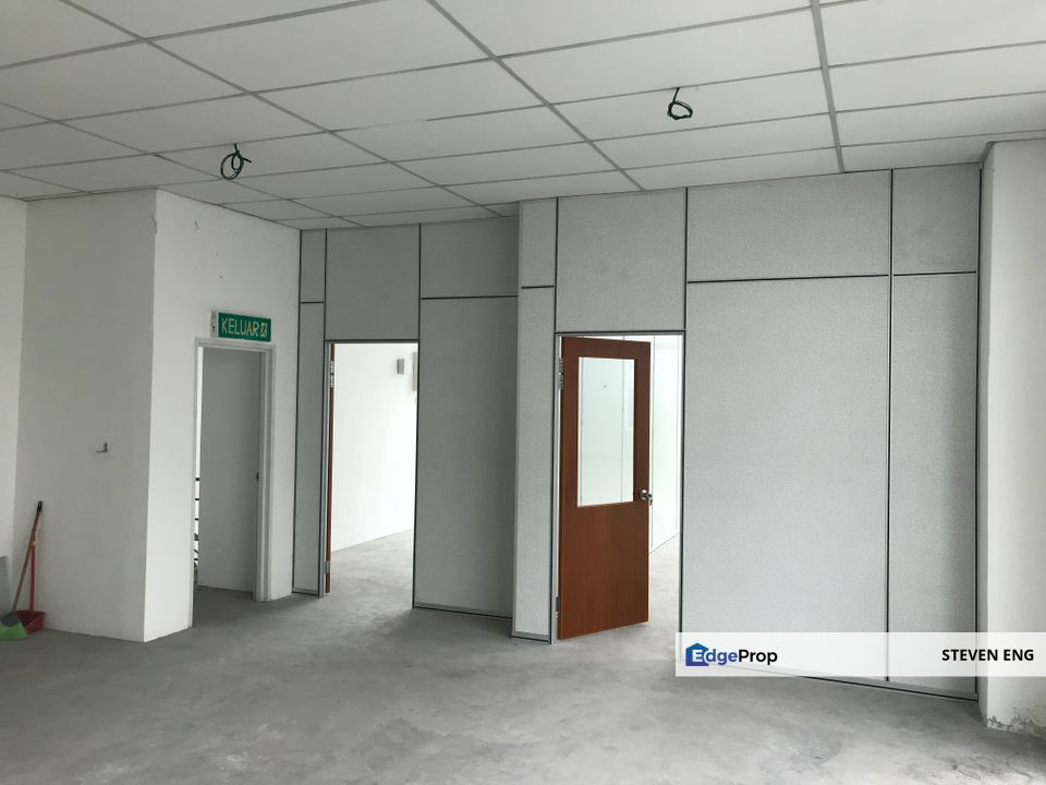 3 Storey Semi D Commercial Shoplot, Bandar Meru Raya, Ipoh, Perak, Meru