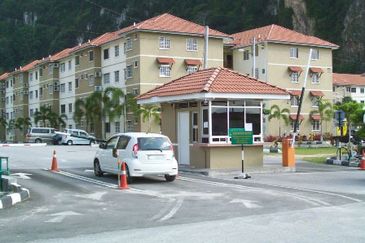 Permai Lake View Apartments