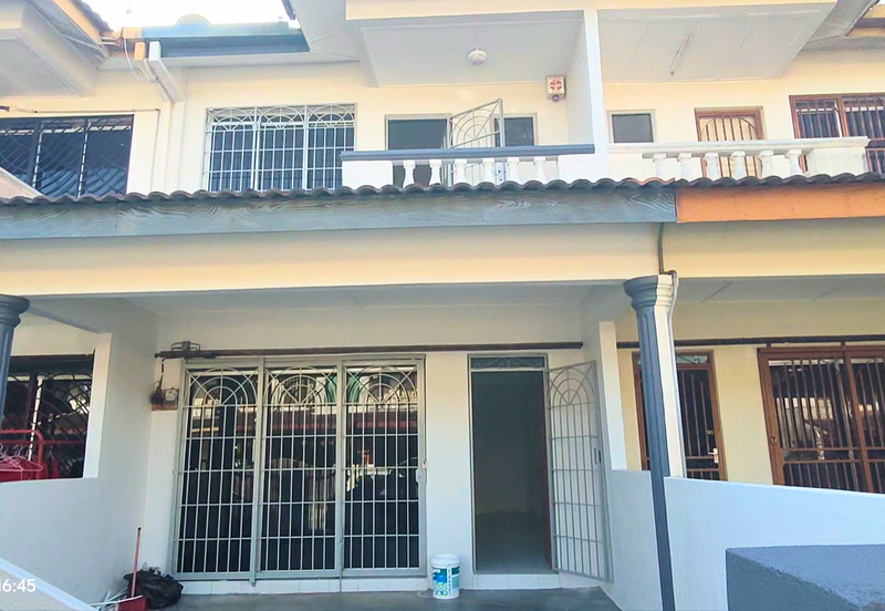 HALAMAN AMPANG MEWAH