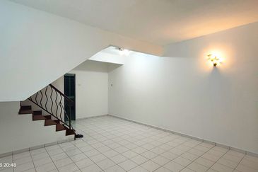 HALAMAN AMPANG MEWAH