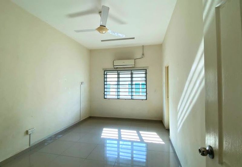 Taman SS2 Residence Double Storey Endlot,@ Sg Siput (U)