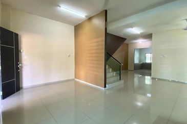 Taman SS2 Residence Double Storey Endlot,@ Sg Siput (U)