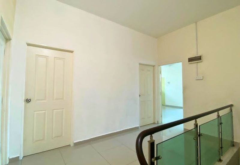 Taman SS2 Residence Double Storey Endlot,@ Sg Siput (U)