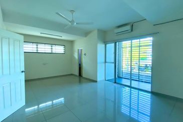 Sg Siput (U) Double Storey Endlot